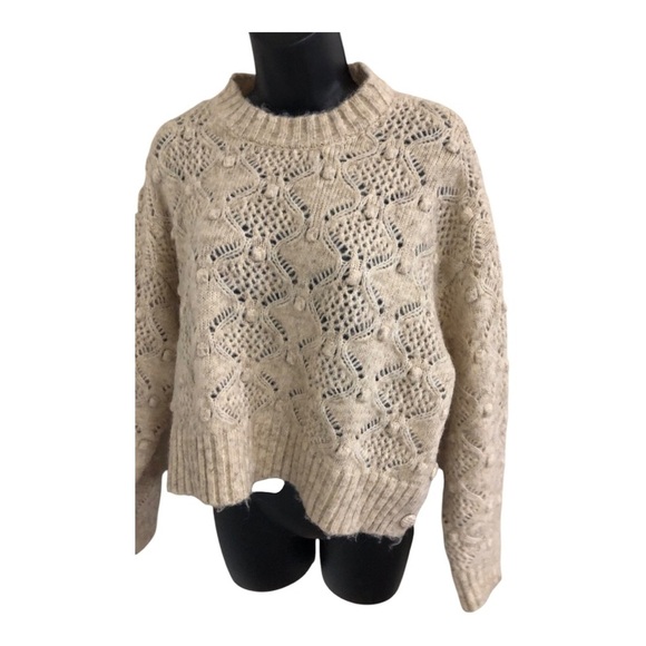 Tan crewneck knotted heirloom farmhouse style fuzzy crochet knit sweater size L - Picture 9 of 17